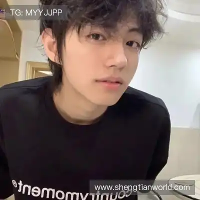 邹朵千